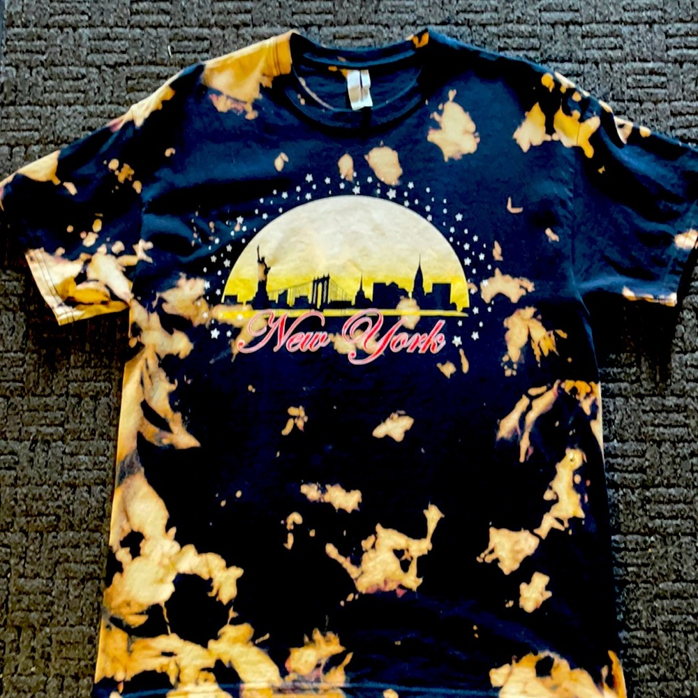 xclusive NYC tee